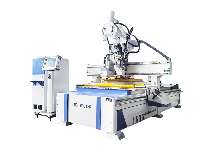 1328直排換刀加排鉆加自動上下料開料機(jī) 1328直排換刀加排鉆加自動上下料開料機(jī)