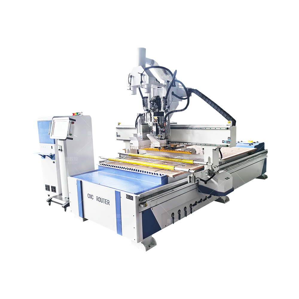 1328直排換刀加排鉆加自動上下料開料機 1328直排換刀加排鉆加自動上下料開料機